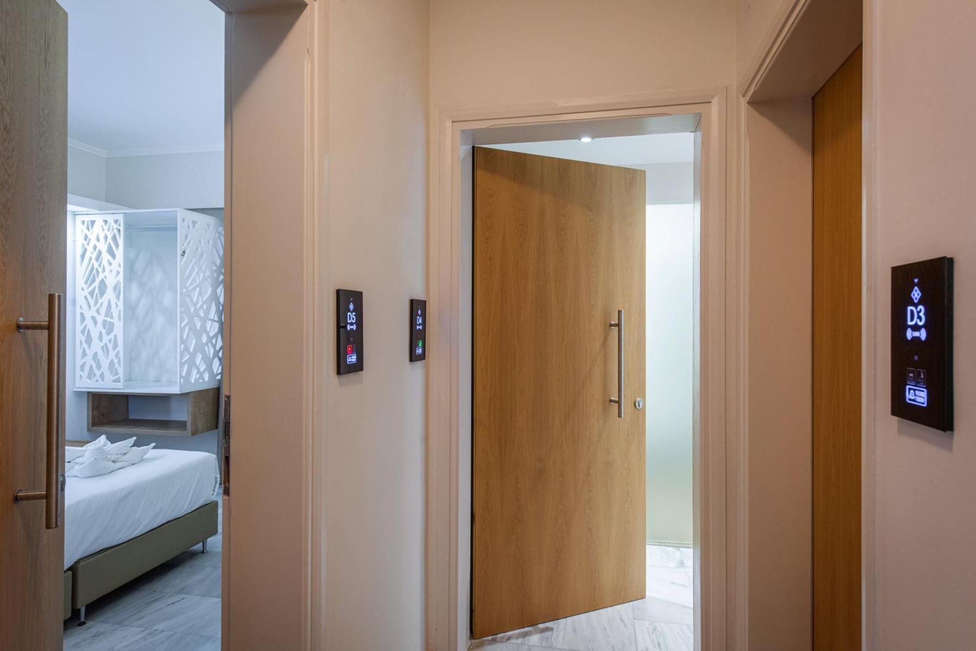 Mary Hotel & Mary Royal Suites 普拉坦斯 外观 照片