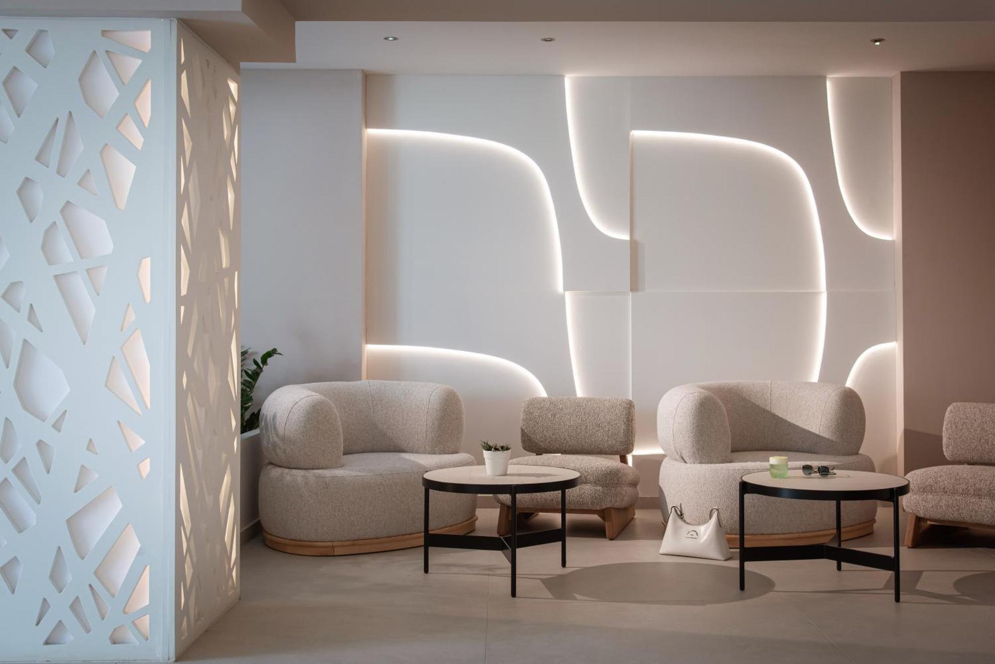 Mary Hotel & Mary Royal Suites 普拉坦斯 外观 照片