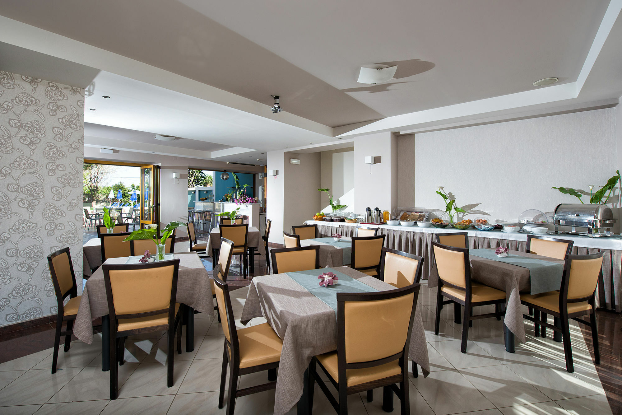 Mary Hotel & Mary Royal Suites 普拉坦斯 外观 照片